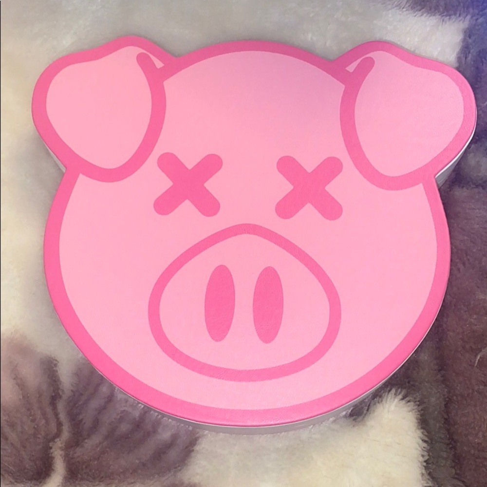 Shane x JSC pig lip bundle